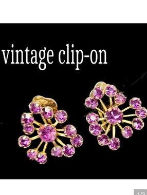 Vintage 1950/60's Starbust Goldtone &  Purple Crystal  Clip-On Earrings